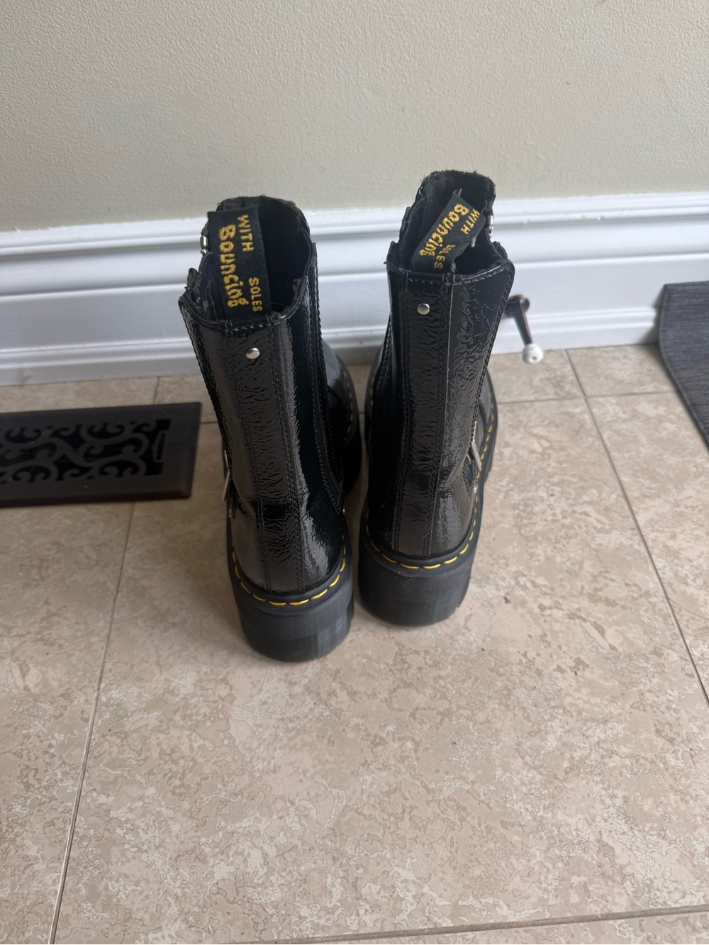 Dr. Martens Platform Chelsea’s Boots with Side Zipper - Black - Picture 2 of 3